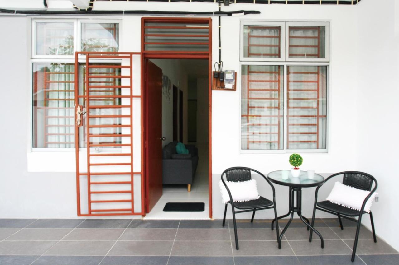 Desaru Beach Waterpark Tvbox By Joyfully 20B10 Exterior photo